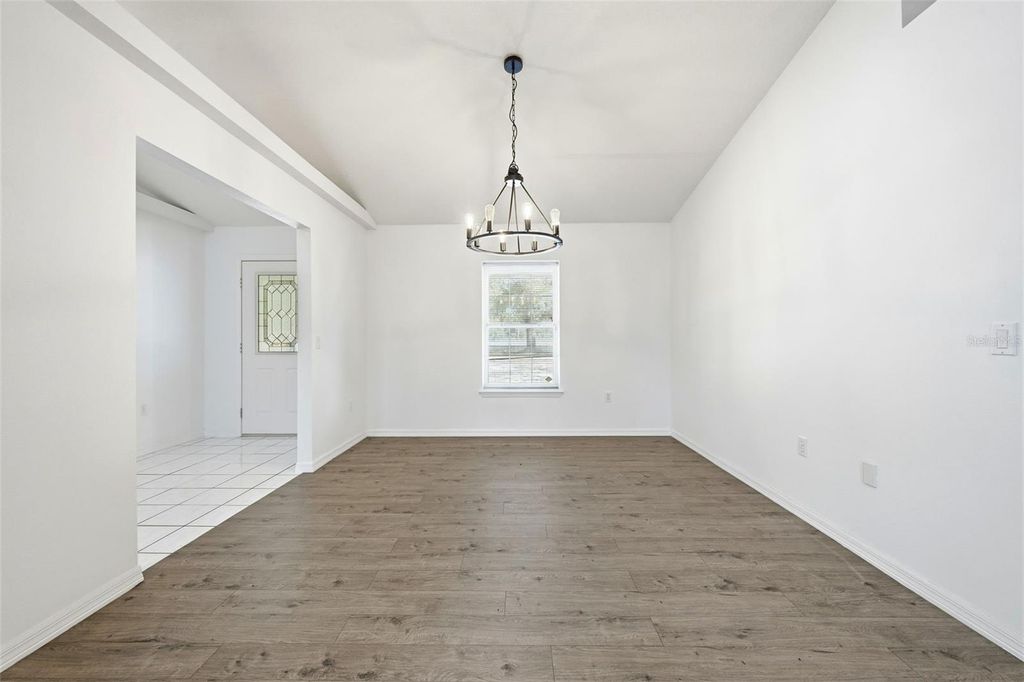 Image 8 of property listing at 36841 RESERVE DRIVE, Eustis, FL 32736