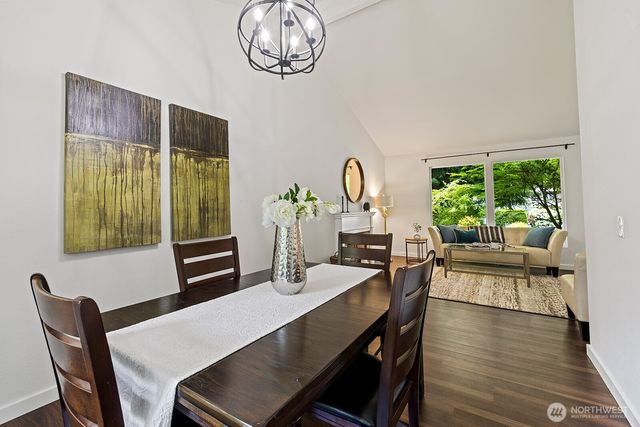 10710 126th Place NE, Kirkland, WA 98033