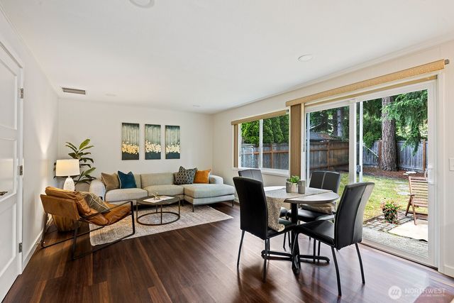10710 126th Place NE, Kirkland, WA 98033