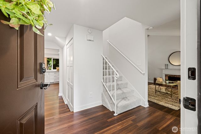10710 126th Place NE, Kirkland, WA 98033