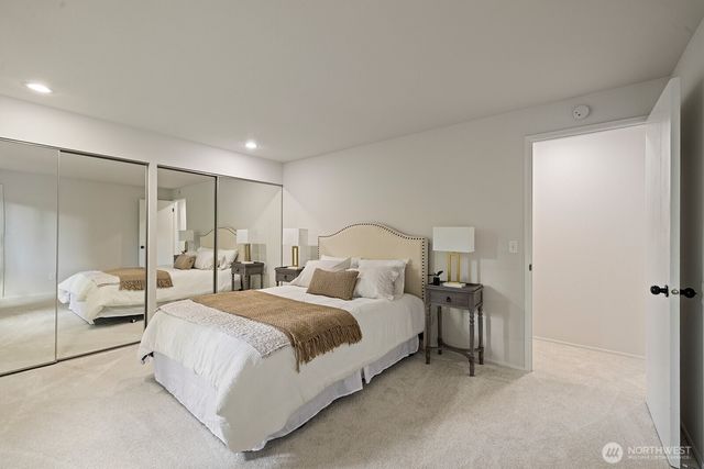 10710 126th Place NE, Kirkland, WA 98033