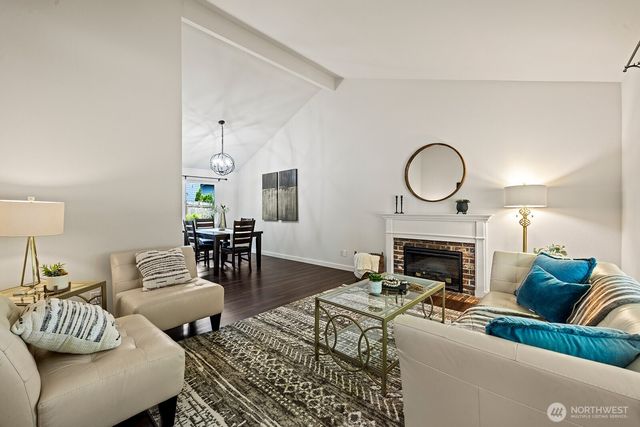 10710 126th Place NE, Kirkland, WA 98033