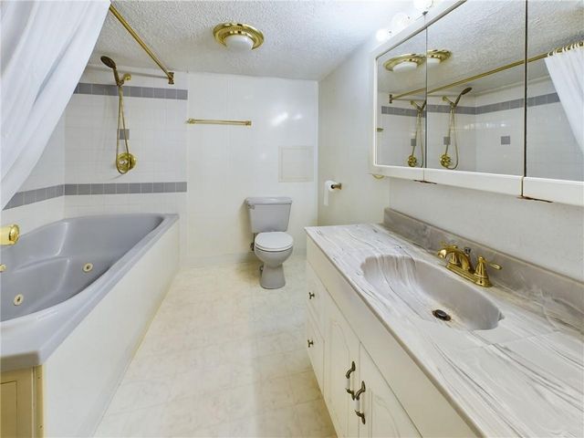 1350 Hecker Road, Waterloo, NY 13165