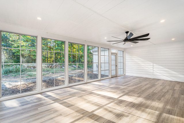 46304 Station Road, Grand Beach Vllg, MI 49117