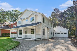 46304 Station Road, Grand Beach Vllg, MI 49117
