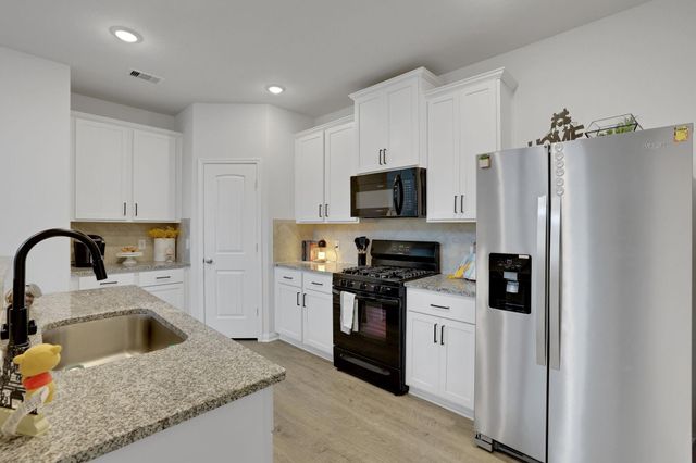 11208 Danny Lane, Willis, TX 77318