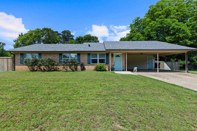 1113 Airline Dr, Marshall, TX 75672