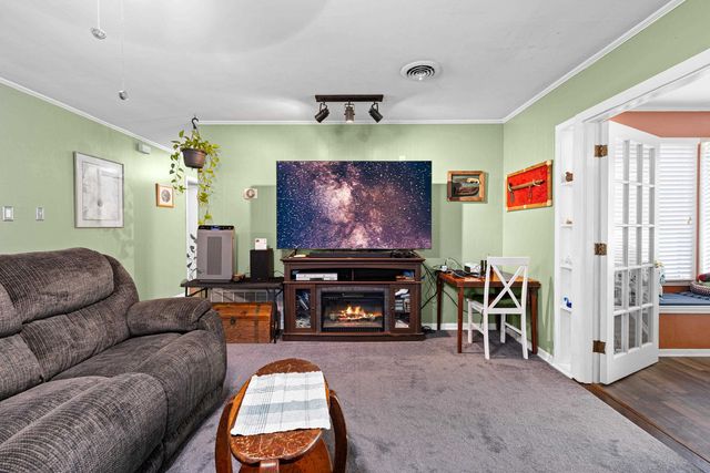 1113 Airline Dr, Marshall, TX 75672