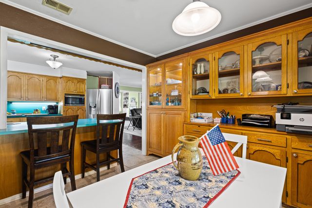 1113 Airline Dr, Marshall, TX 75672