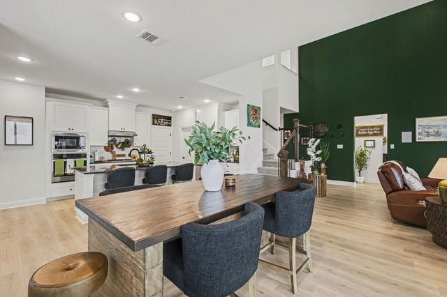 4204 Hacienda Parkway, Joshua, TX 76058