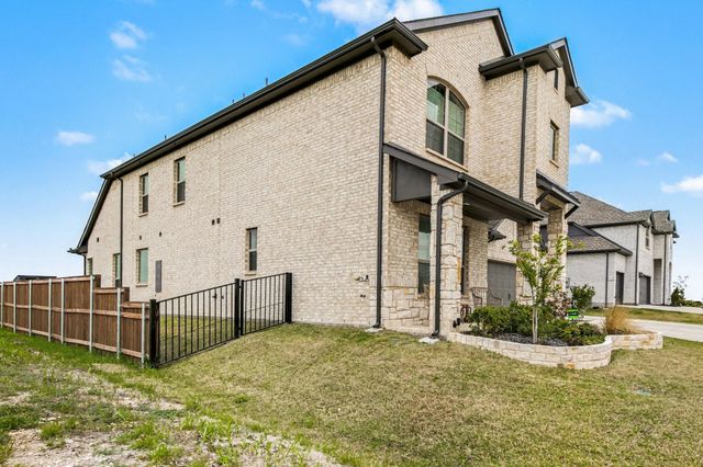 4204 Hacienda Parkway, Joshua, TX 76058