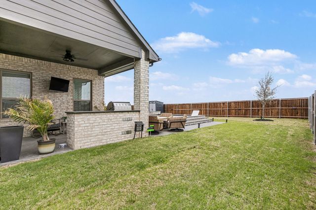 4204 Hacienda Parkway, Joshua, TX 76058