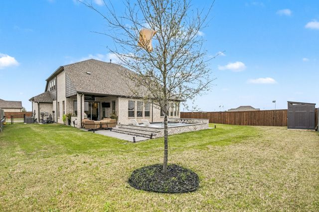 4204 Hacienda Parkway, Joshua, TX 76058