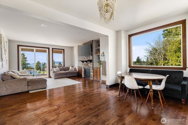 1403 Dakota Avenue, Anacortes, WA 98221