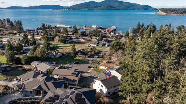 1403 Dakota Avenue, Anacortes, WA 98221