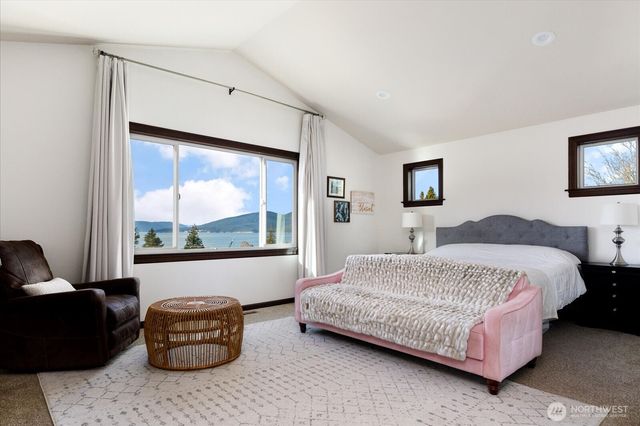 1403 Dakota Avenue, Anacortes, WA 98221