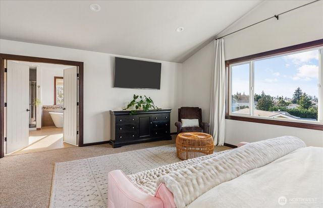 1403 Dakota Avenue, Anacortes, WA 98221