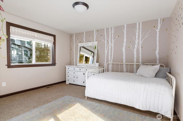 1403 Dakota Avenue, Anacortes, WA 98221