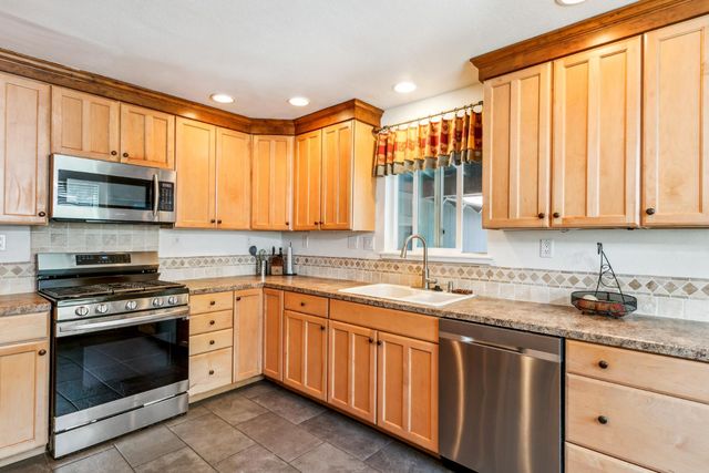 1197 Julie Ln, South Lake Tahoe, CA 96150
