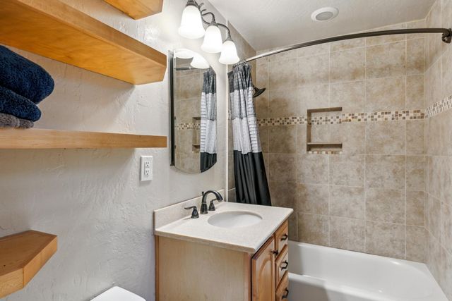 1197 Julie Ln, South Lake Tahoe, CA 96150