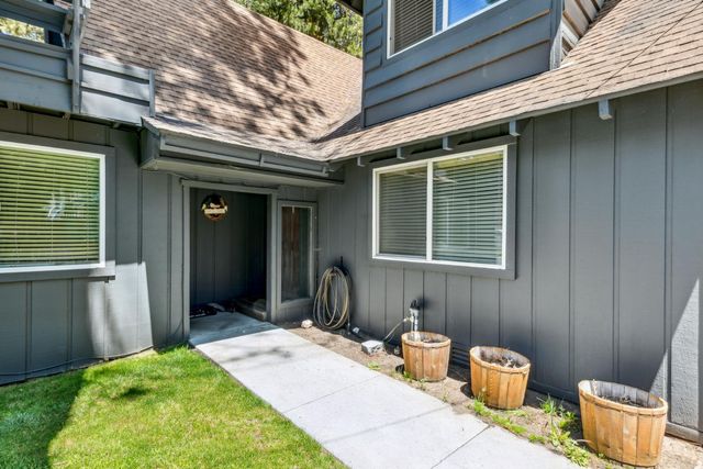 1197 Julie Ln, South Lake Tahoe, CA 96150