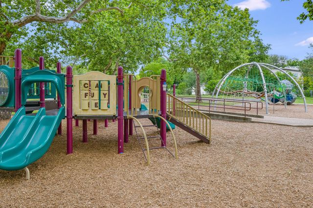 7523 Grover Ave, Austin, TX 78757