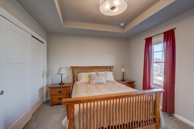 627 Hillcrest Drive, Waunakee, WI 53597