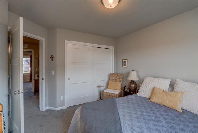 627 Hillcrest Drive, Waunakee, WI 53597