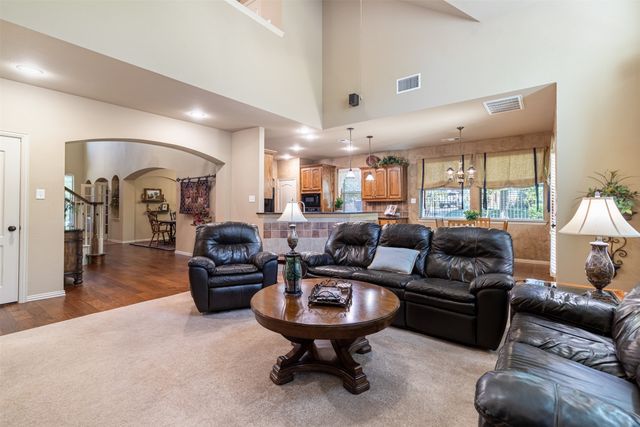 9736 Sam Bass Trail, Fort Worth, TX 76244