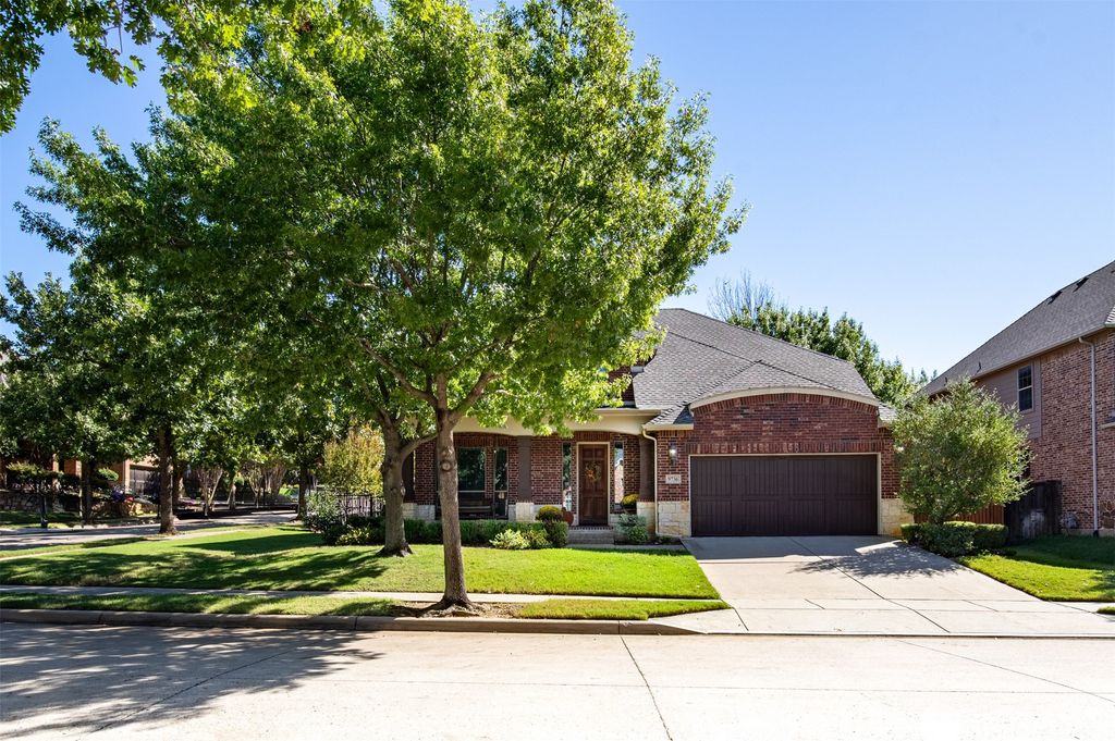 9736 Sam Bass Trail, Fort Worth, TX 76244