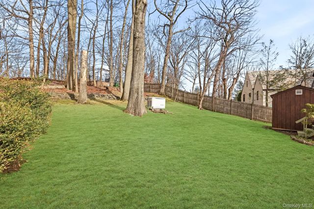198 Judson Avenue, Dobbs Ferry, NY 10522