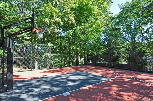 198 Judson Avenue, Dobbs Ferry, NY 10522