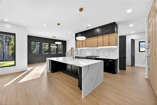 101 Deer Canyon Dr, Auburn, GA 30011