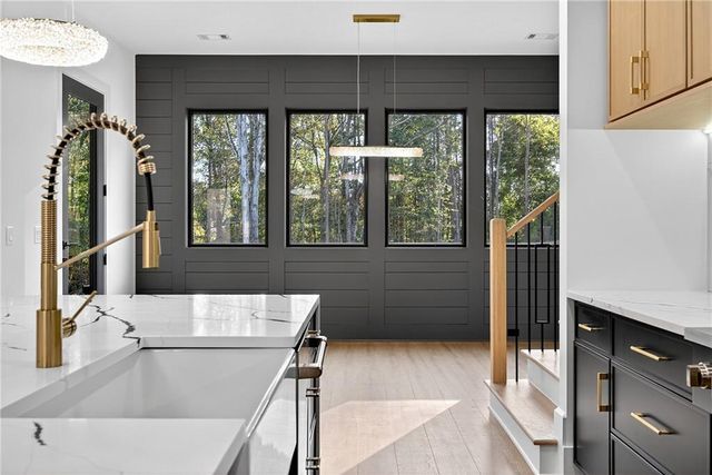 101 Deer Canyon Dr, Auburn, GA 30011