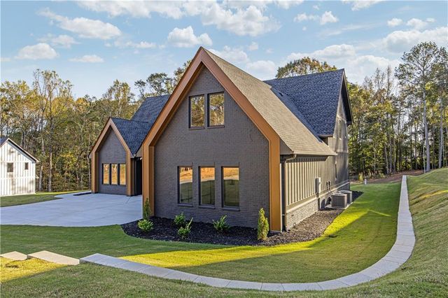 101 Deer Canyon Dr, Auburn, GA 30011