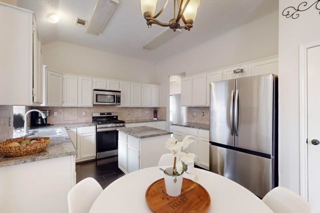 7306 Gillon Drive, Rowlett, TX 75089