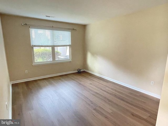 269 WOOD STREAM COURT, Langhorne, PA 19047