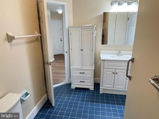 269 WOOD STREAM COURT, Langhorne, PA 19047