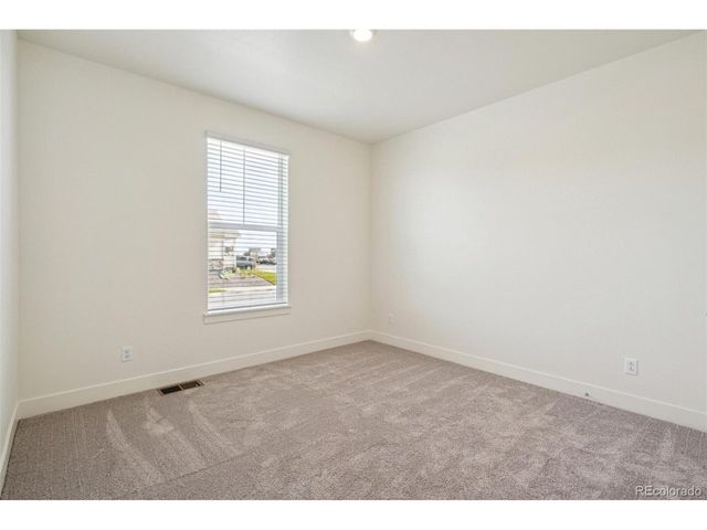 836 Eastport Dr, Berthoud, CO 80513