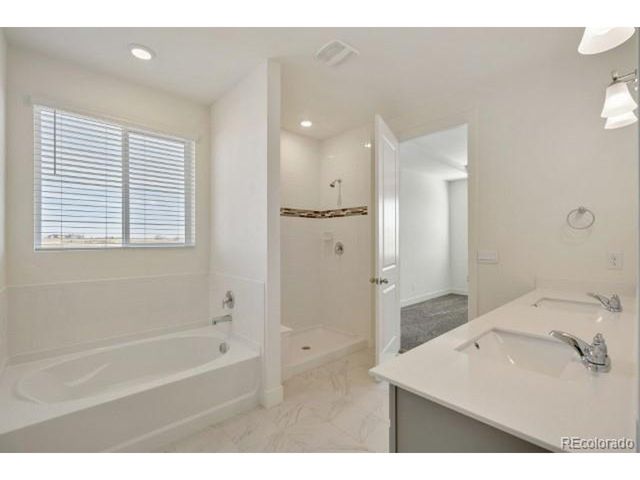 836 Eastport Dr, Berthoud, CO 80513