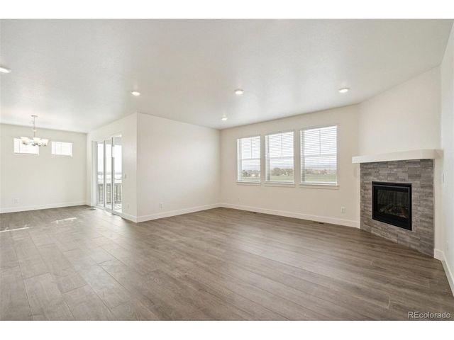 836 Eastport Dr, Berthoud, CO 80513