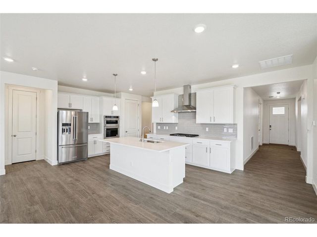 836 Eastport Dr, Berthoud, CO 80513
