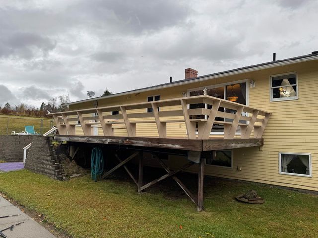 6160 US Route 2 Highway, Marshfield, VT 05658