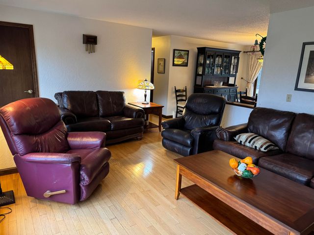 6160 US Route 2 Highway, Marshfield, VT 05658