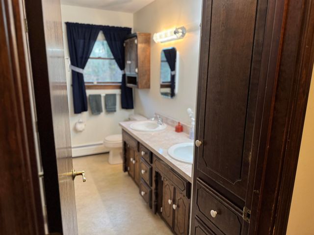 6160 US Route 2 Highway, Marshfield, VT 05658