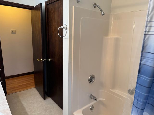 6160 US Route 2 Highway, Marshfield, VT 05658