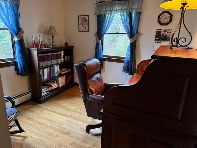 6160 US Route 2 Highway, Marshfield, VT 05658