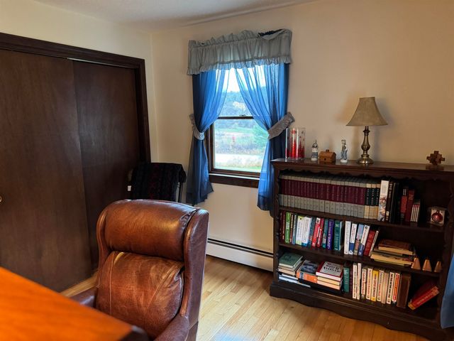 6160 US Route 2 Highway, Marshfield, VT 05658