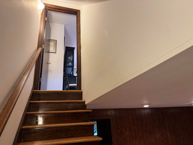 6160 US Route 2 Highway, Marshfield, VT 05658