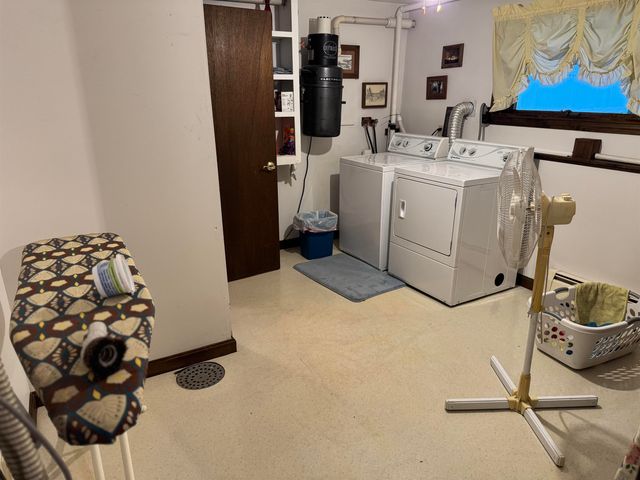 6160 US Route 2 Highway, Marshfield, VT 05658